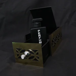 جعبه ادکلن و عطر فروشگاه رضا اکبری
